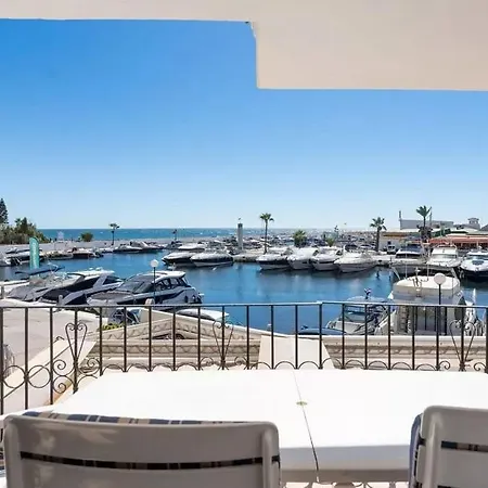 Apartment In The Heart Of The Port Of Cabopino *