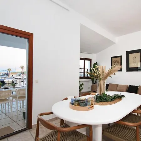 Apartment In The Heart Of The Port Of Cabopino